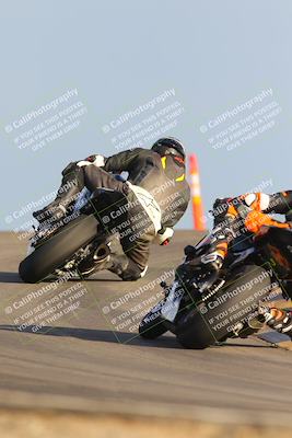 media/Nov-16-2023-Racers Edge (Thu) [[bcabf825d4]]/2-A Group/9Session 7 (Turn 12 Backside)/